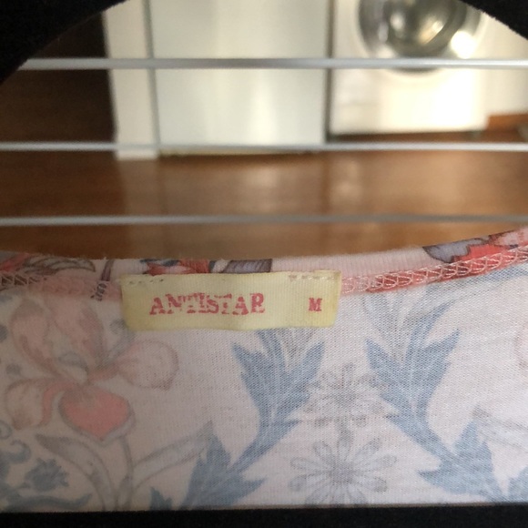 Light Weight Summertime Kimono - Picture 4 of 4